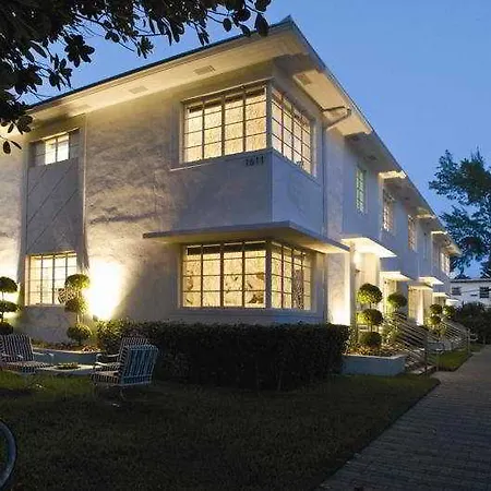 Lincoln Rd-Miami Beach-Charming Vacation Rentals